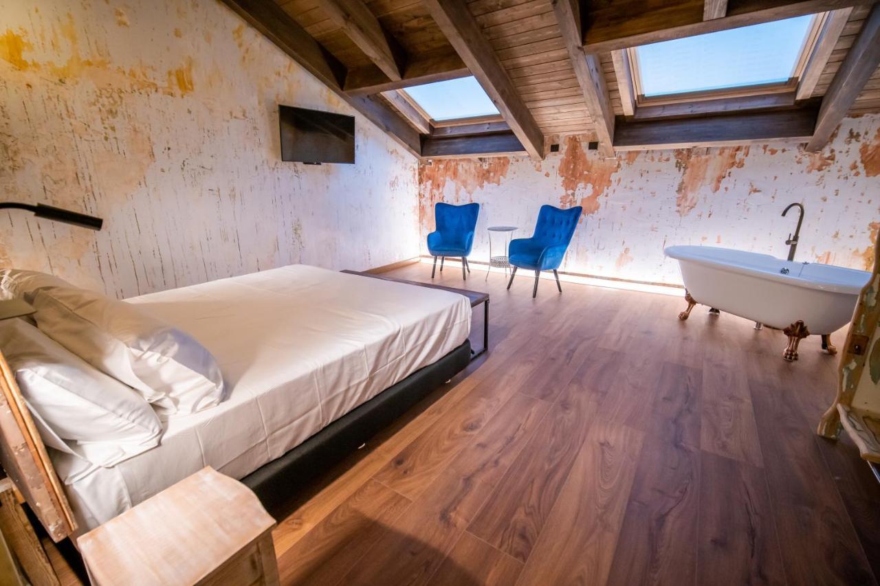 Hotel Somnifabrik Valderrobres Kültér fotó